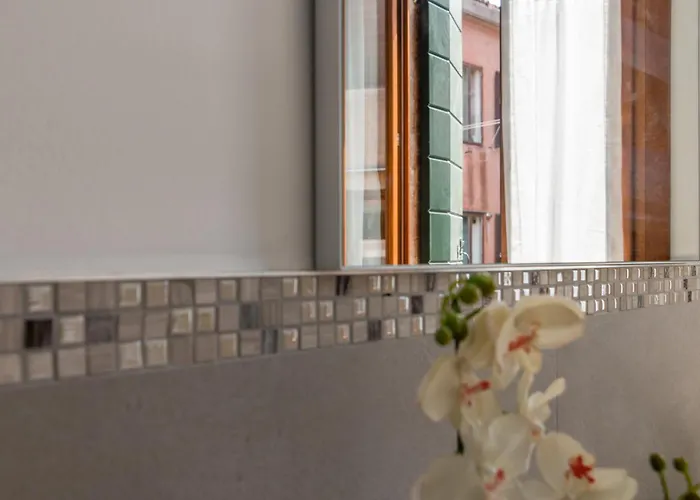 Celestia Castello By Waterbus * Venecia